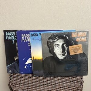 Barry Manilow Vinyl Record Collection Bundle of 4 Vintage Collector Item